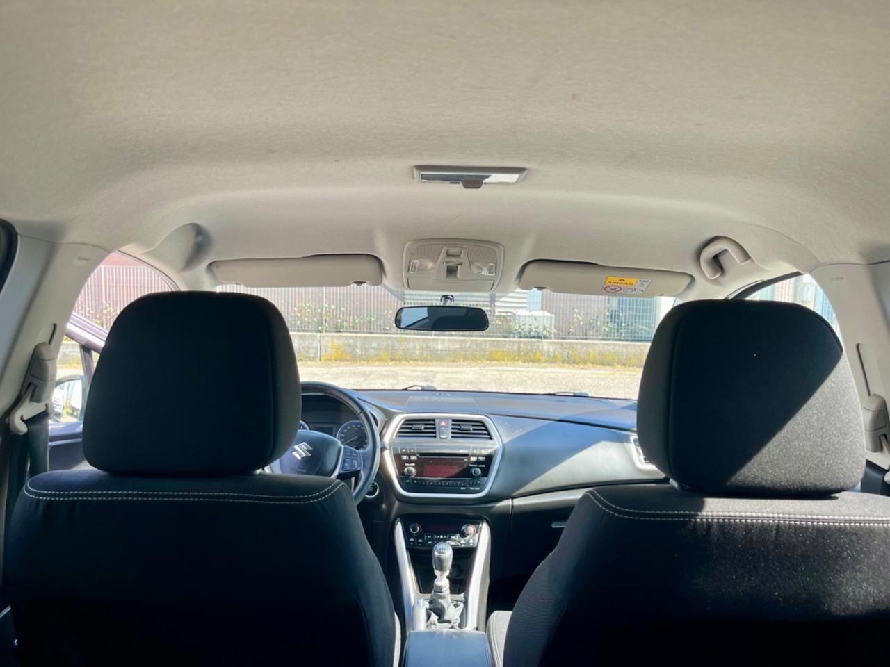 Suzuki S-Cross 1.6d 4WD 2015 145.000km perfetta