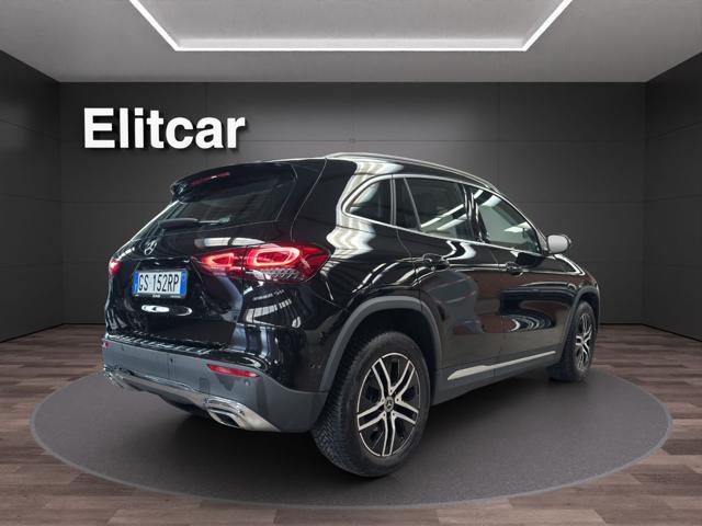 MERCEDES-BENZ GLA 180 Automatic Sport Plus