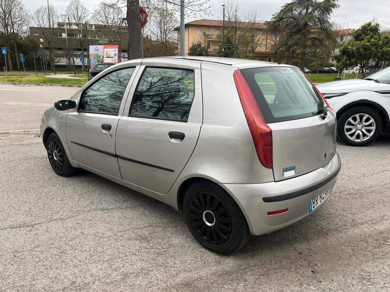 Fiat Punto 1.2i cat 5 porte ELX