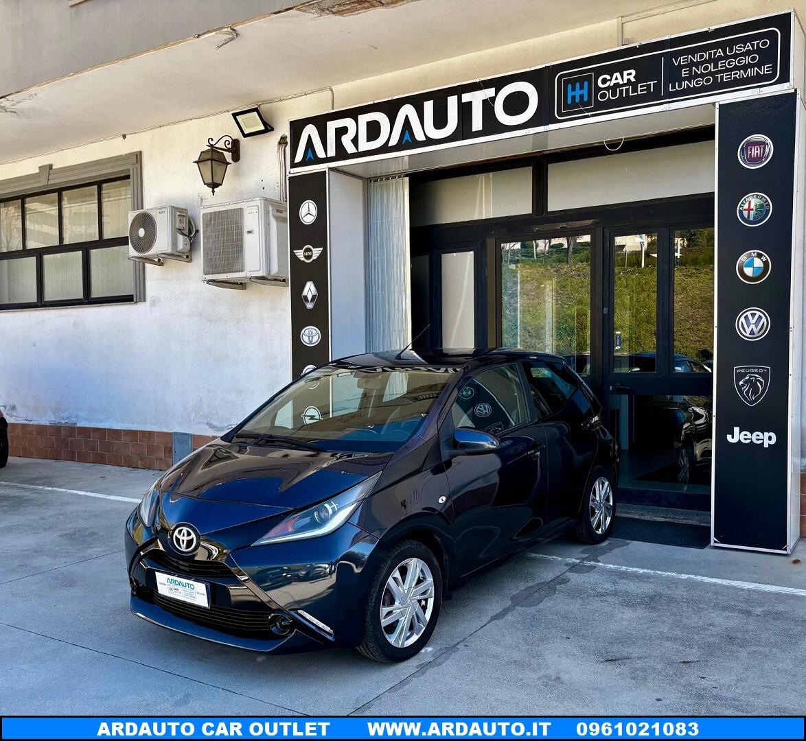 Toyota Aygo 1.0 VVT-I X-BLACK 69 CV