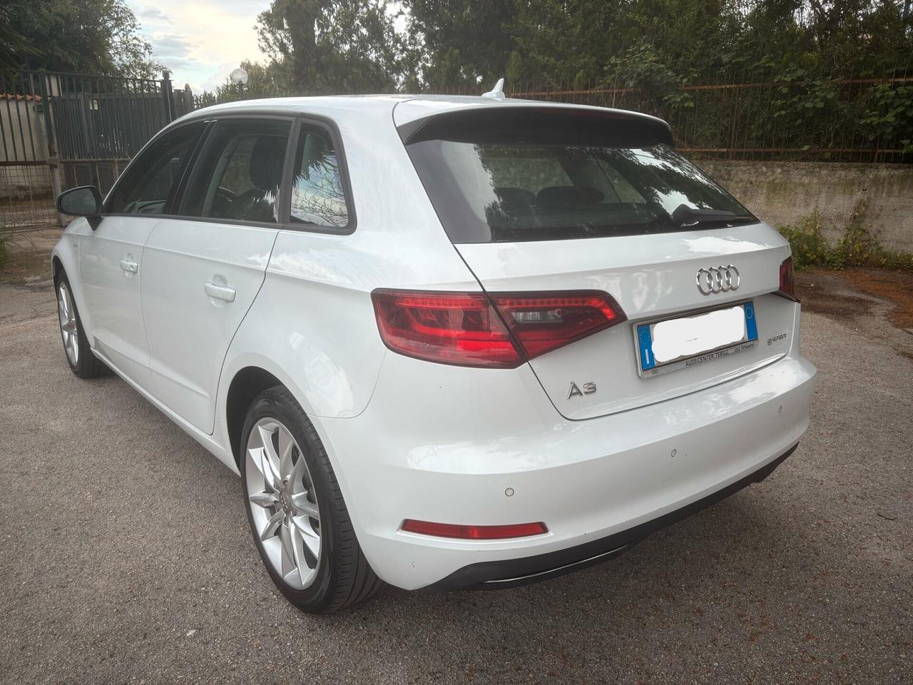 AUDI A3 SPORTBACK 1.4 G-TRON - 2015
