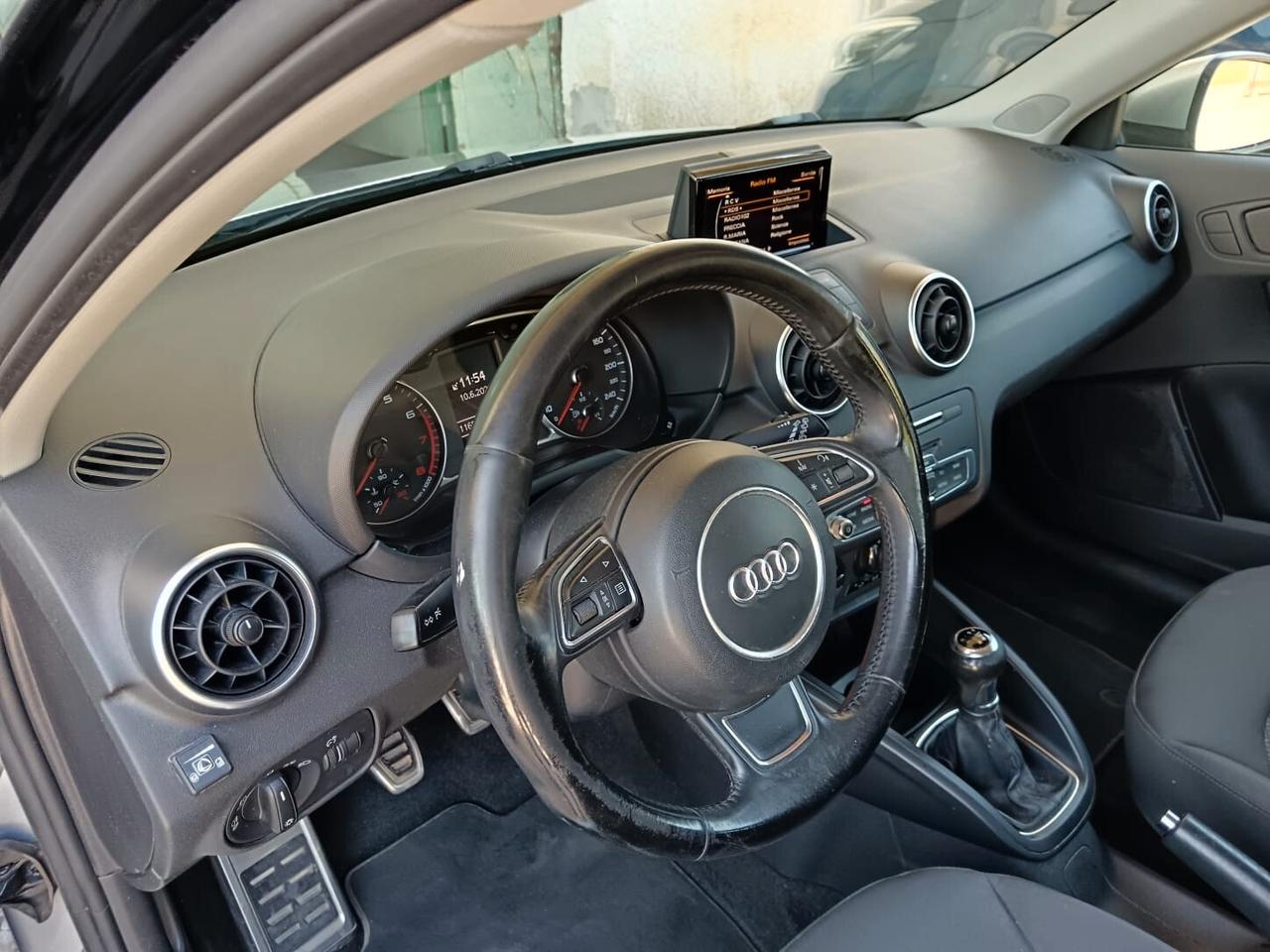 Audi A1 1.0 TFSI ultra Design S-LINE