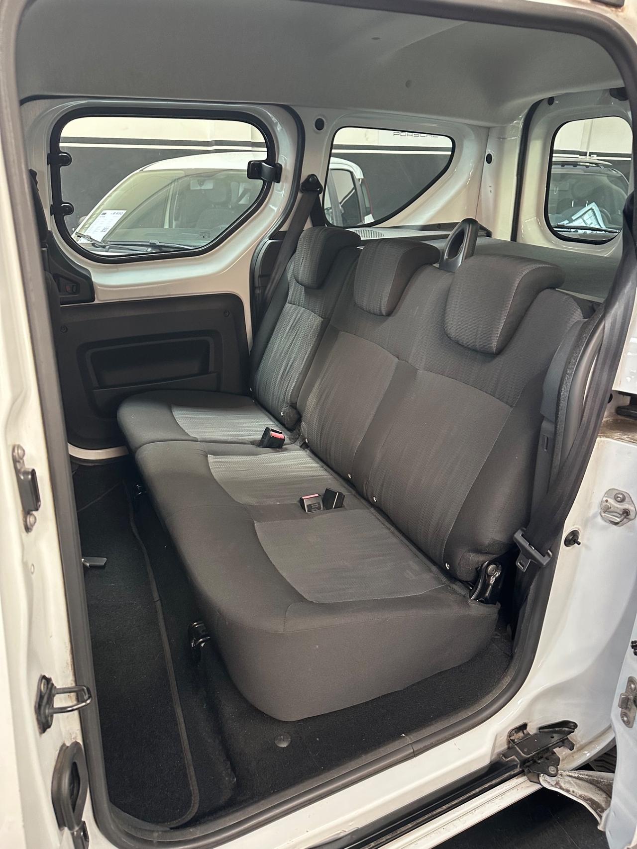Dacia Dokker 1.6 8V 100CV Start&Stop Lauréate