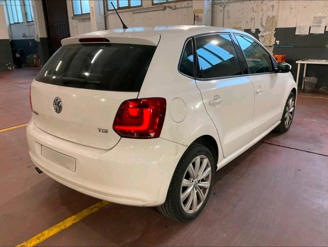 Volkswagen Polo 1.6 TDI 90CV DPF 5 porte Highline