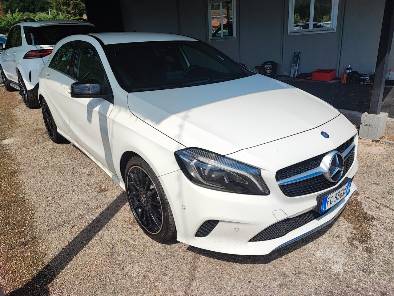 Mercedes-benz A 200 d Automatic Premium