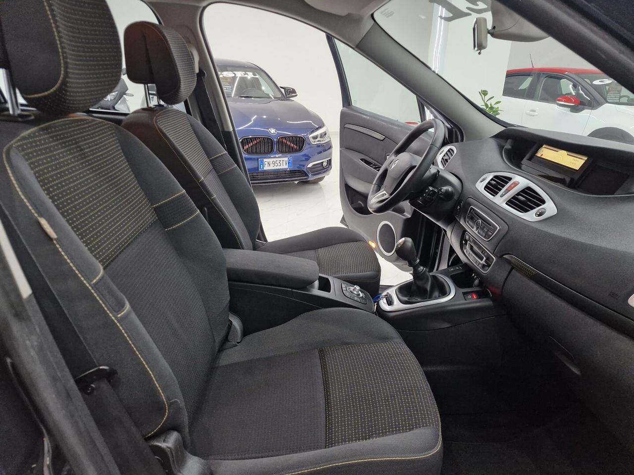 RENAULT SCENIC X-MOD 1.5 DCi LUXE 2010 130000KM
