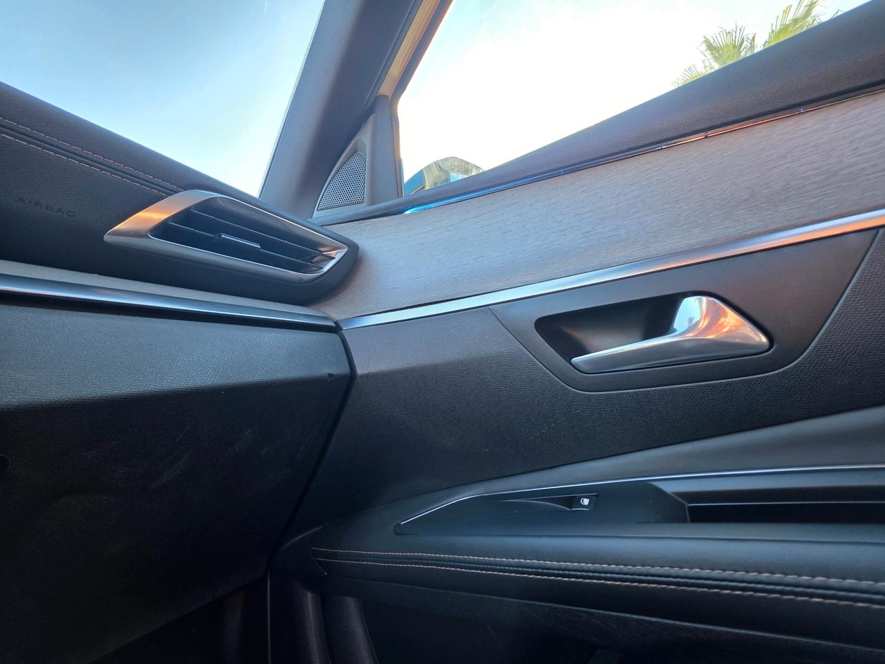 Peugeot 3008 BlueHDi 180 S&S EAT6 GT