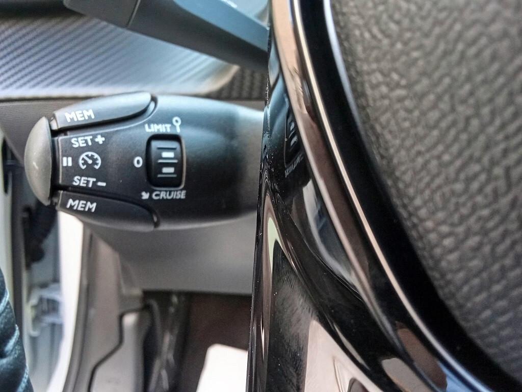 Peugeot 208 PureTech 100 Stop&Start 5 porte Style