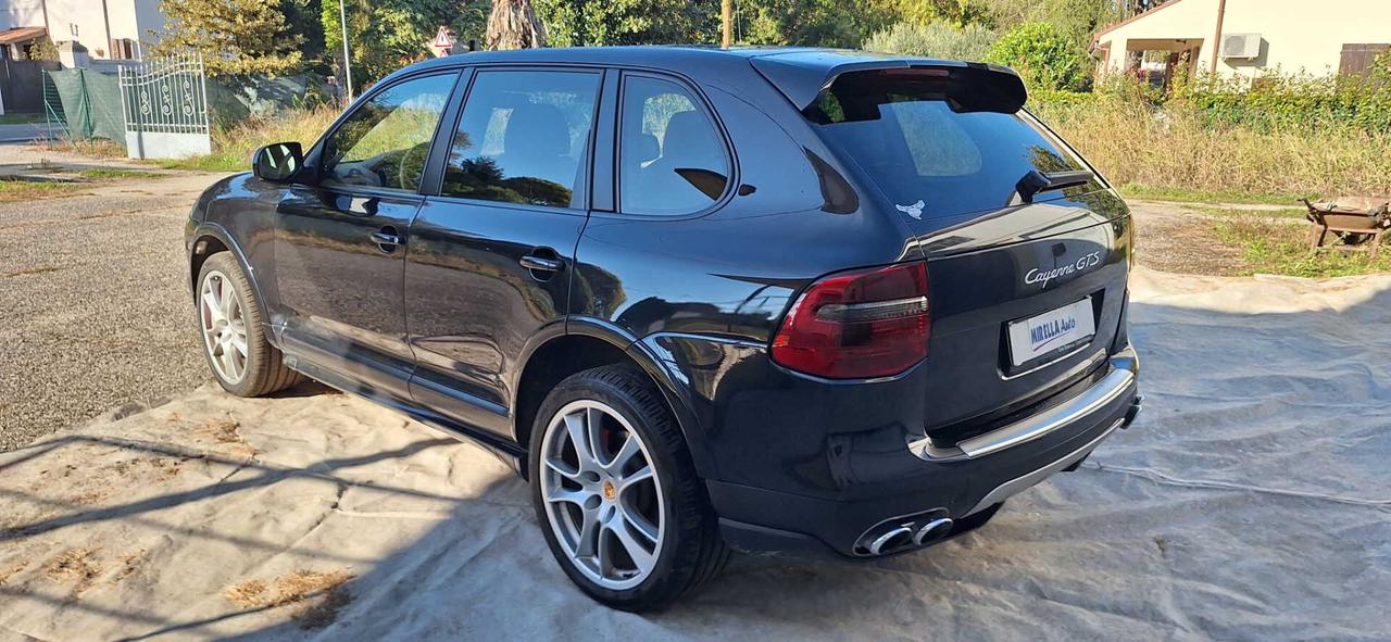 Porsche Cayenne 4.8 GTS