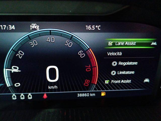 SKODA Kamiq 1.0 TSI 110 CV Black Dots