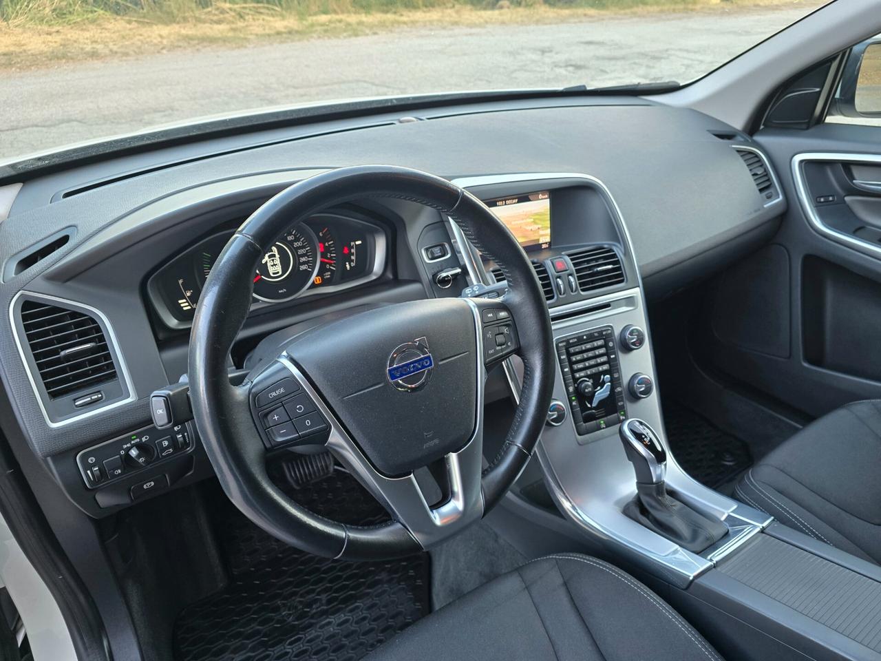 Volvo XC 60 XC60 D5 AWD Kinetic