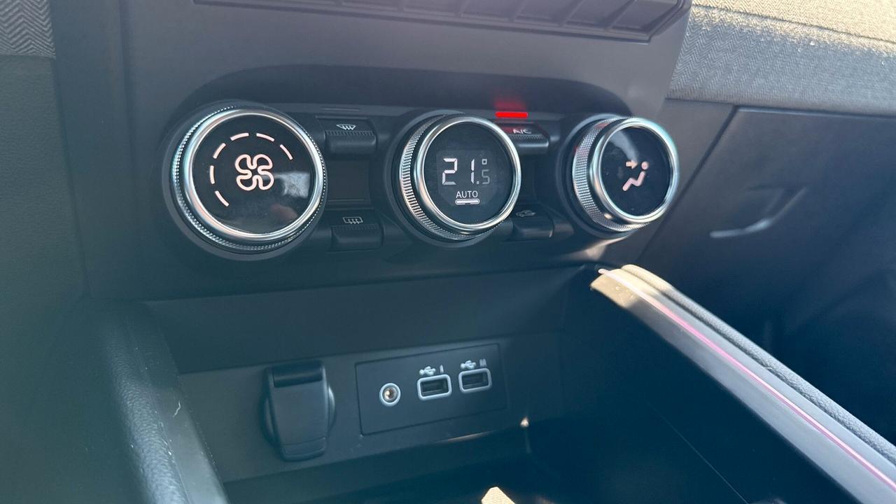 Renault Clio Full Hybrid E-Tech 145 CV 5 porte Techno