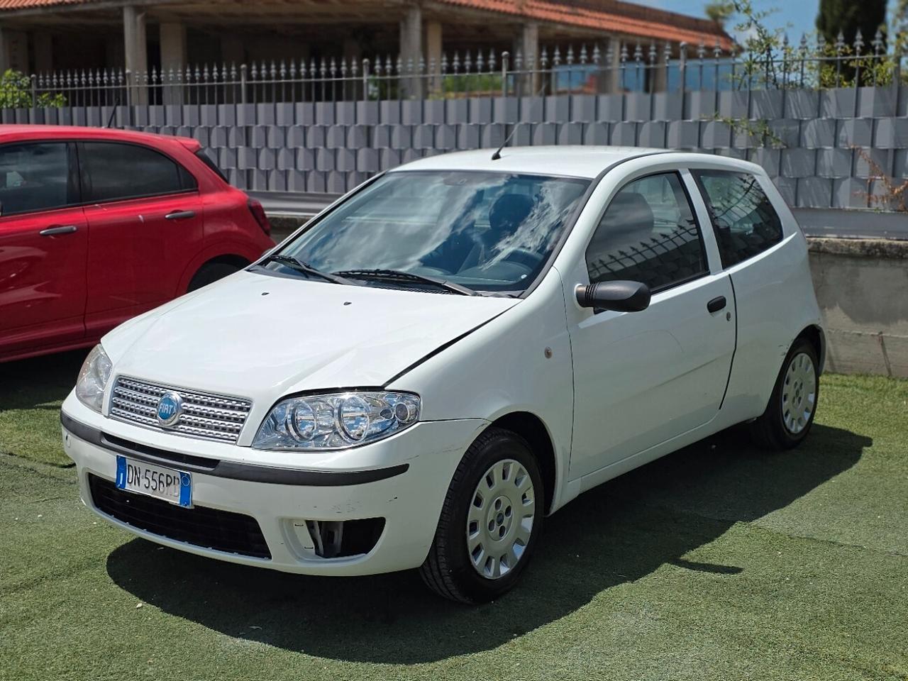 FIAT PUNTO 1.2 BENZ 130MILA KM - 2008