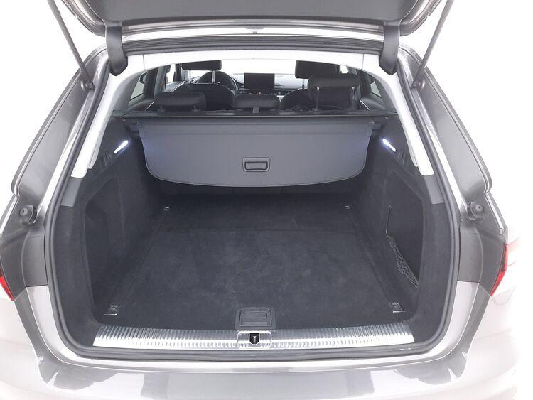 Audi A4 Avant Business S tronic BR904232 2.0 Mild Hybrid 136CV