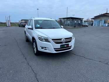 Volkswagen Tiguan 2.0 TDI DPF 4MOTION DSG Sport & Style