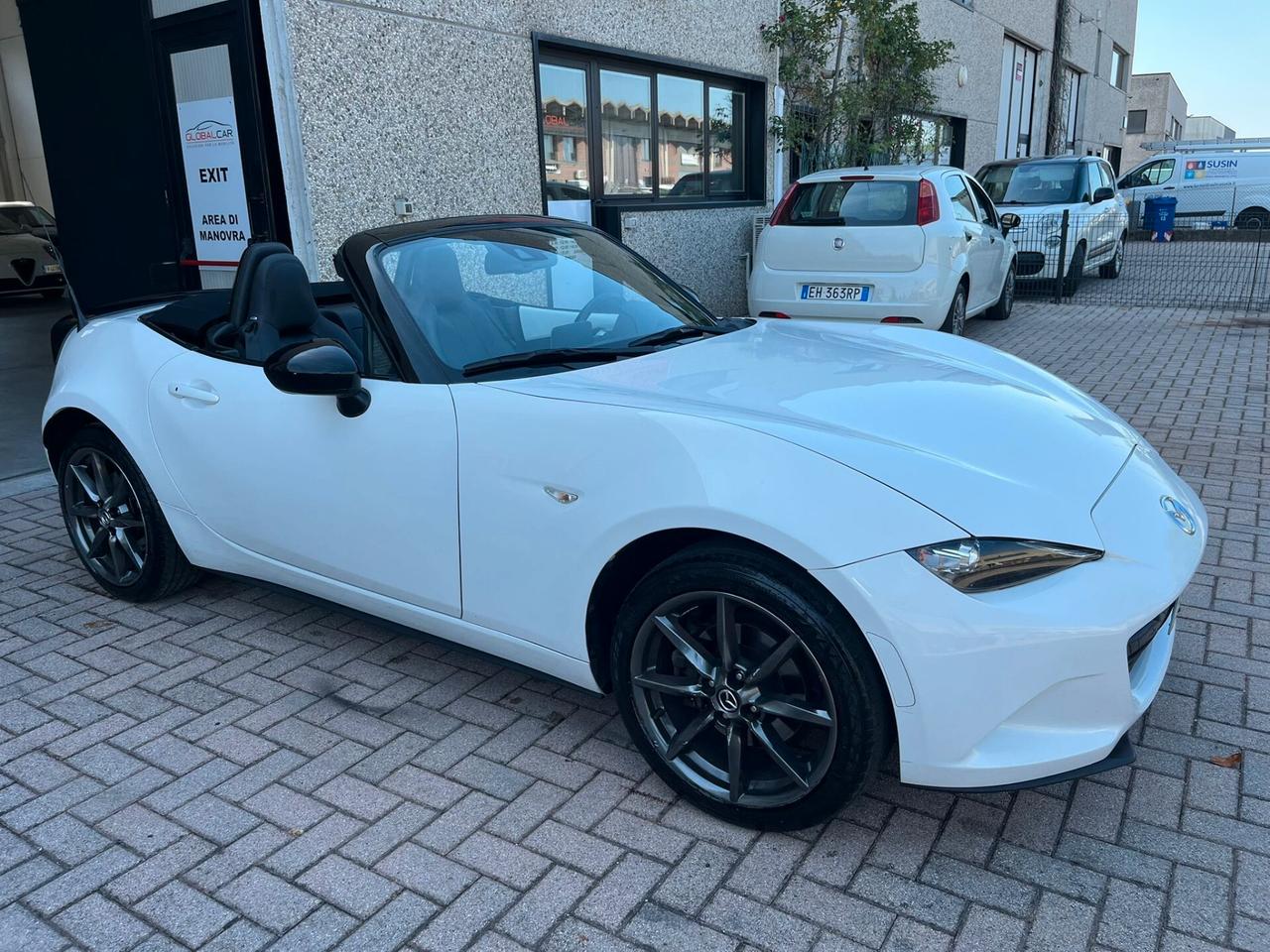 Mazda MX-5 2.0L Skyactiv-G Sport