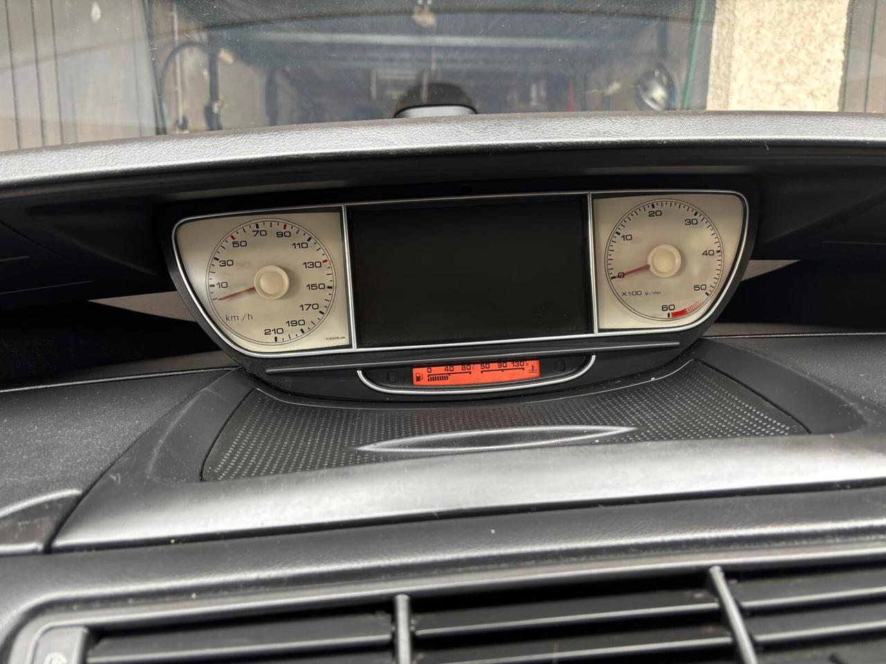 Peugeot 807 2.0 HDi 136CV ST Mix - 7/8 POSTI
