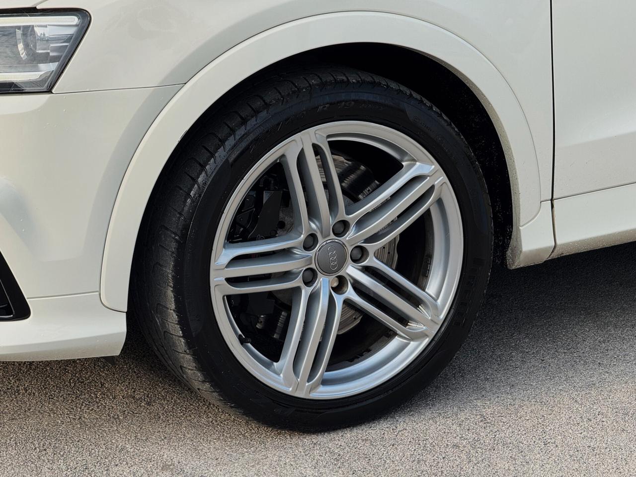 Audi RS Q3 2.5 TFSI Quattro S-tronic 310CV