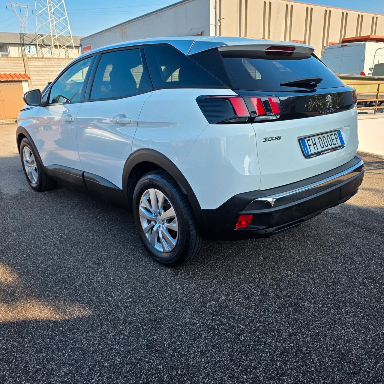 Peugeot 3008 BlueHDi 120 S&S Business