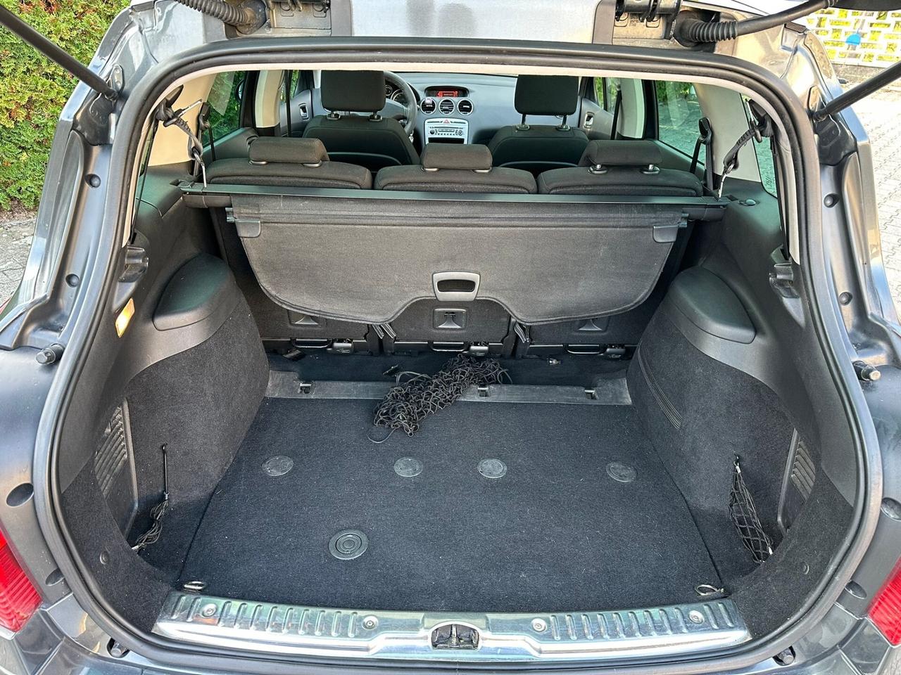 Peugeot 308 1.6 HDi 110CV SW Ciel Féline