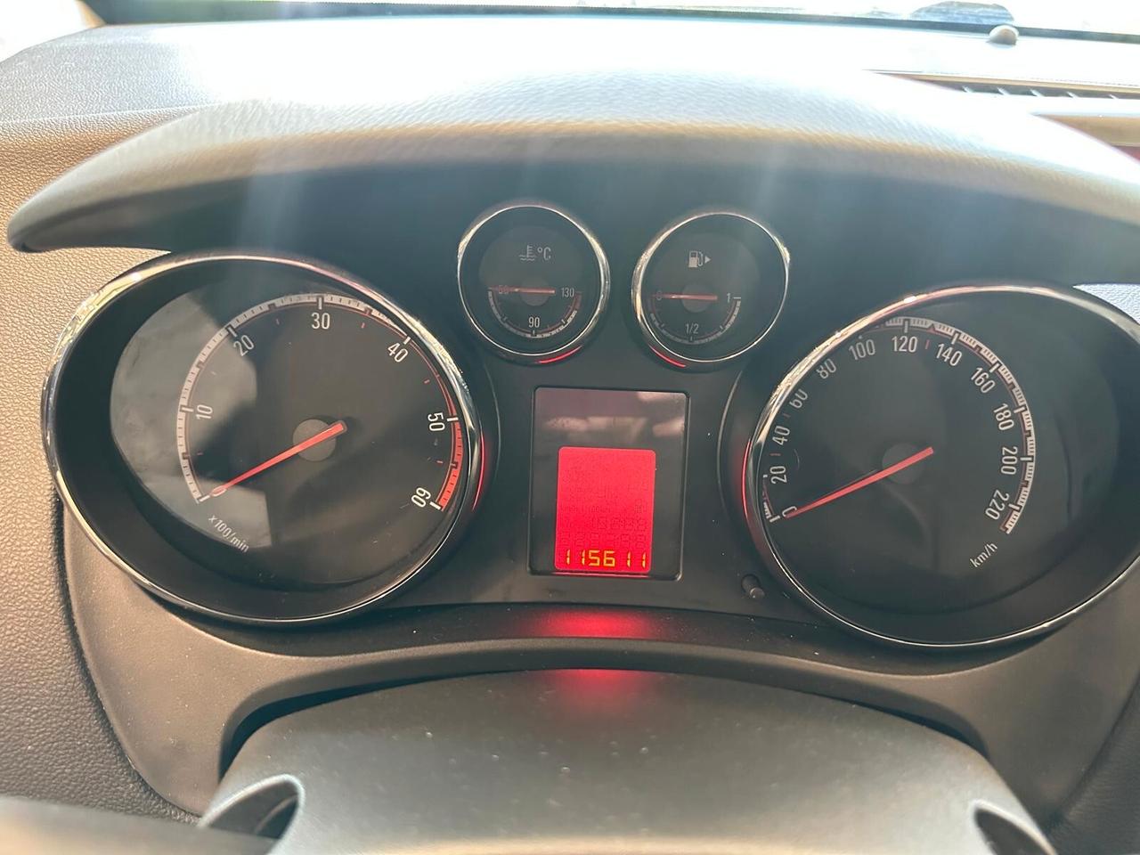 Opel Meriva 1.3 CDTI 95CV ecoFLEX Cosmo