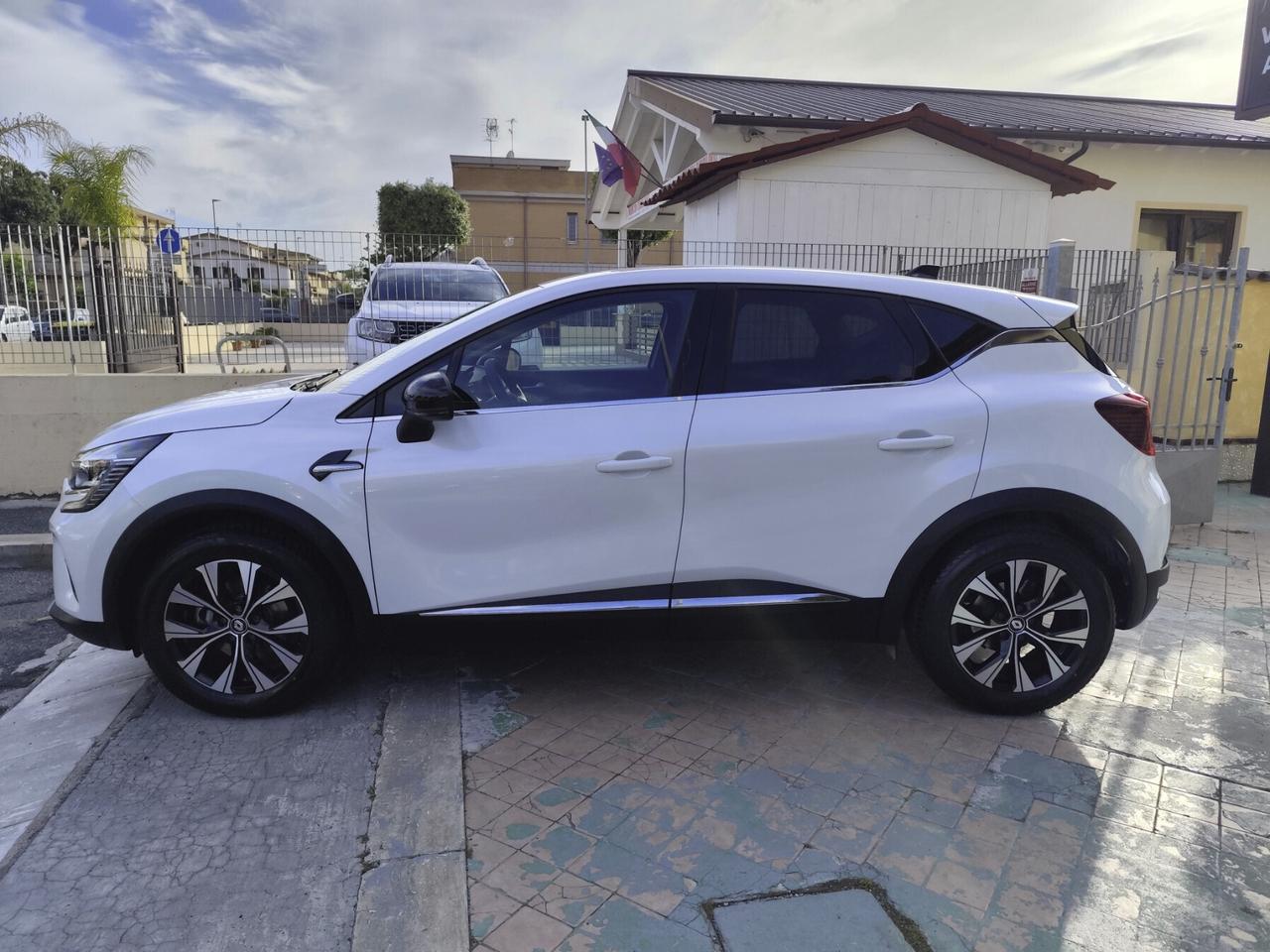 Renault Captur Full Hybrid E-Tech 145 CV Techno