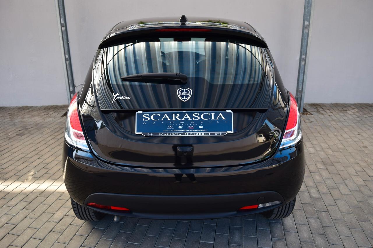 Lancia Ypsilon 1.0 Firefly Hybrid 70 cv Gold