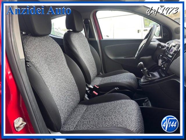 LANCIA Ypsilon 1.0 FireFly 70 Cv Hybrid Silver