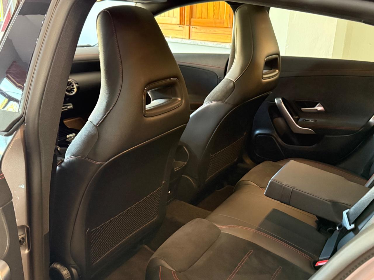 Mercedes-benz CLA 200 d Automatic Shooting Brake AMG Line Premium