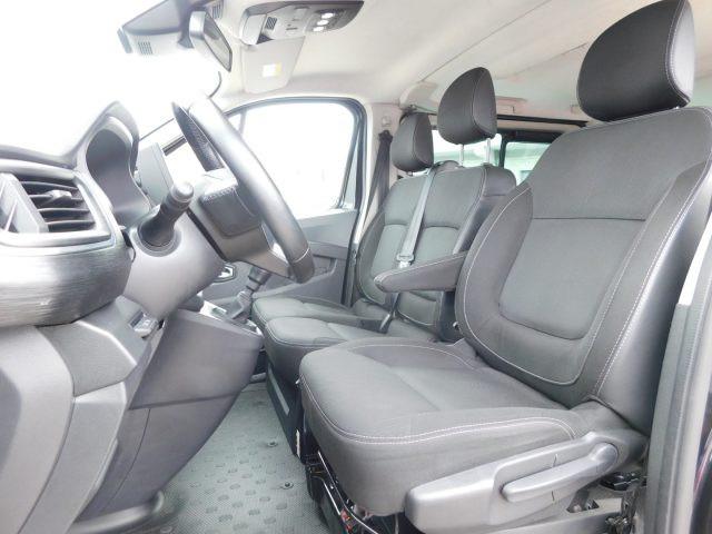 RENAULT Trafic Passenger BluedCi 150CV PL-TN Intens