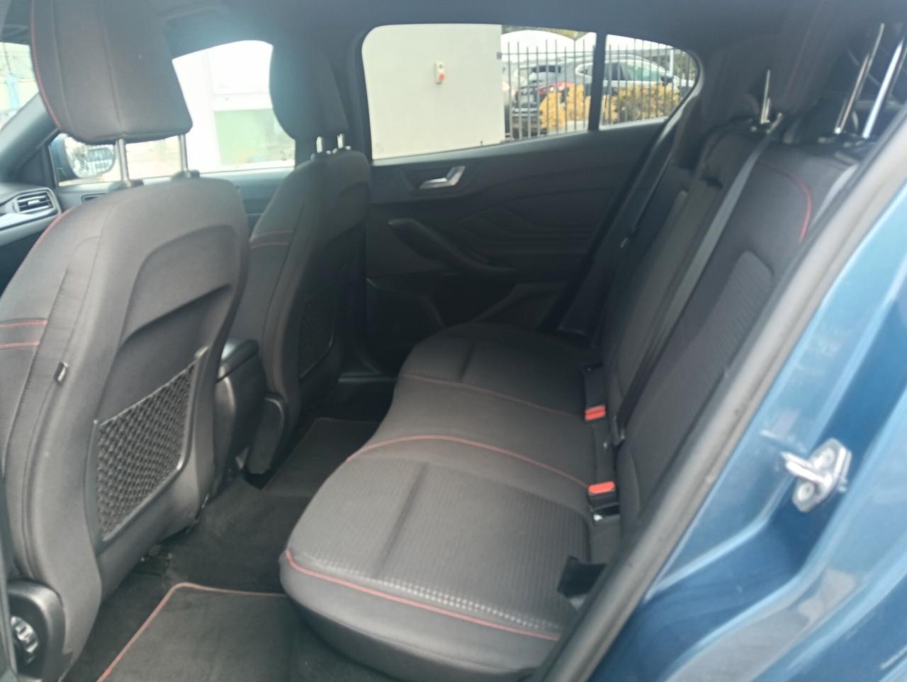 Ford Focus 1.0 EcoBoost Hybrid 155 CV 5p. ST-Line X AZIENDALE