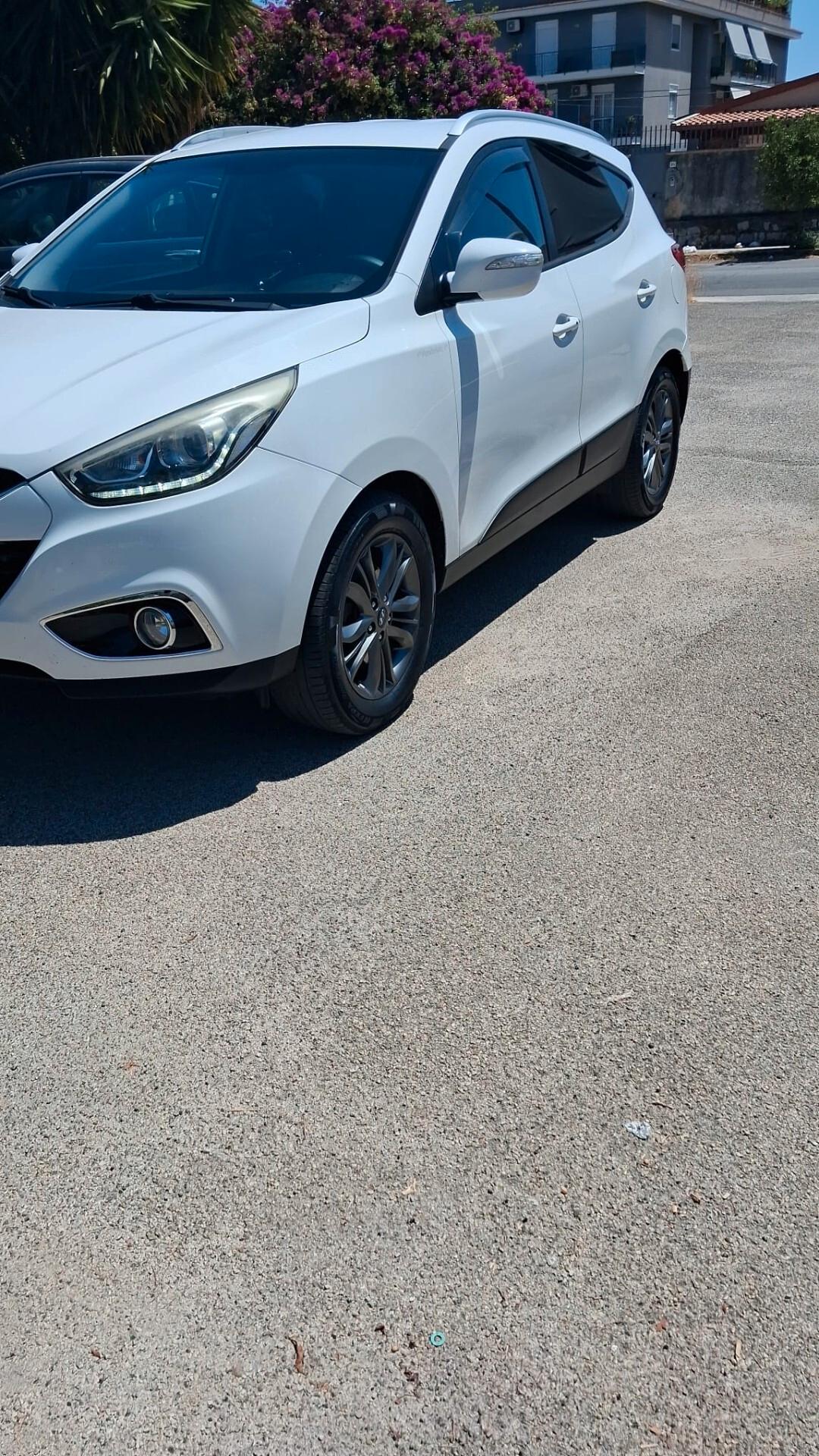 Hyundai iX35 1.7 CRDi 2WD Xpossible - 2014