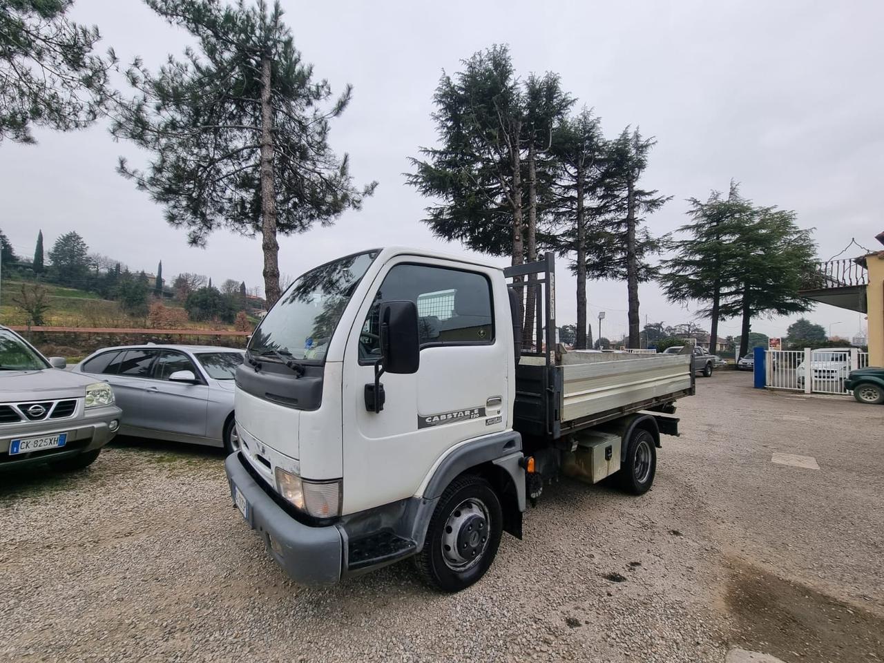 Nissan Cabstar 35.10 3.0 Tdi PM-RG Cabinato L