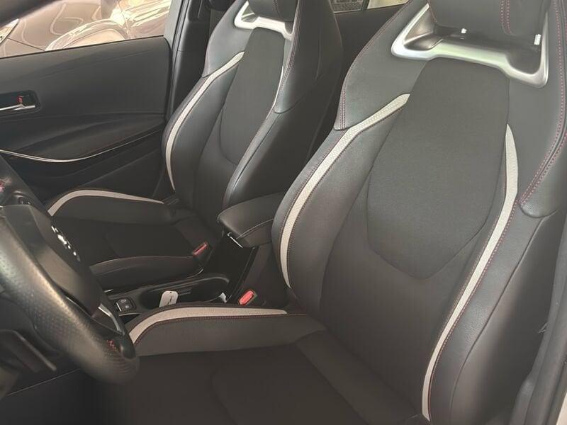 Toyota Corolla TS 2.0 Hybrid GR Sport