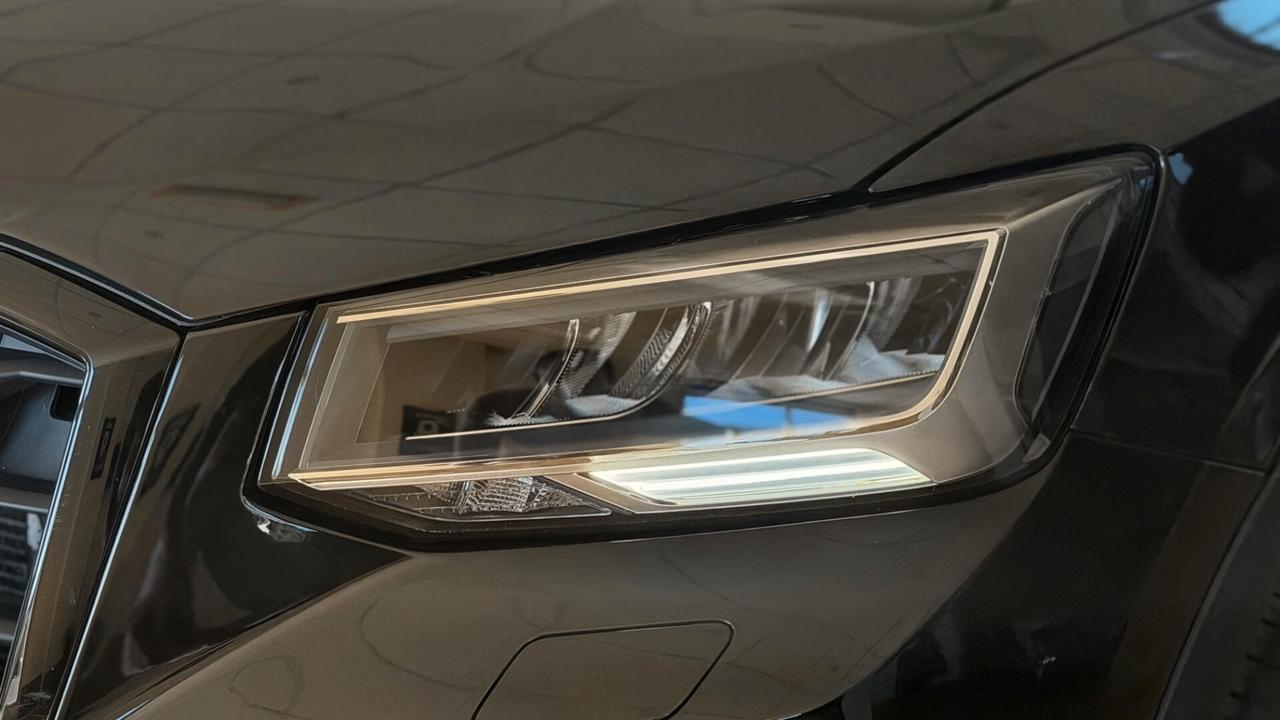 AUDI Q2 30 TFSI BLACK EDITION