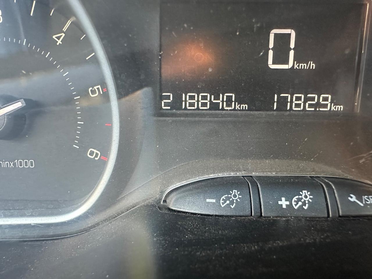 Peugeot 208 BlueHDi 75 5 porte Allure 06/2018
