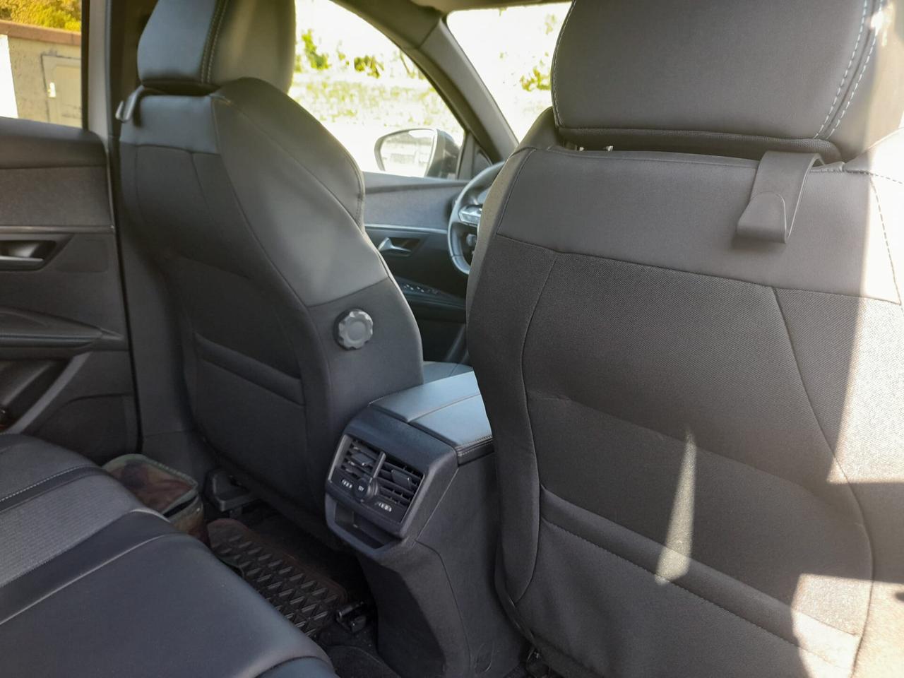 Peugeot 3008 BlueHDi 130 S&S EAT8 Allure Pack