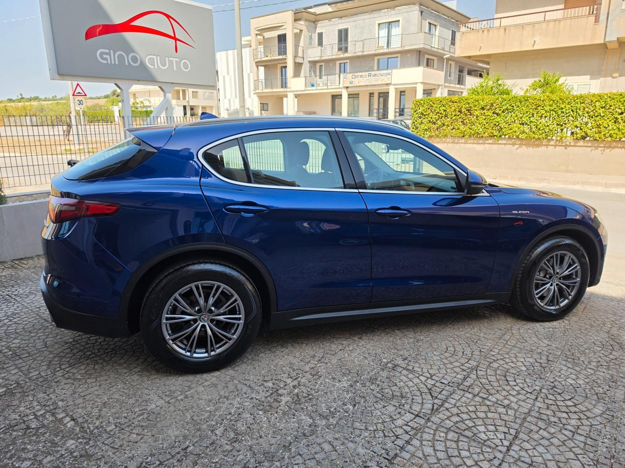 Alfa Romeo Stelvio 2.2 Turbodiesel 160 CV AT8 RWD Super