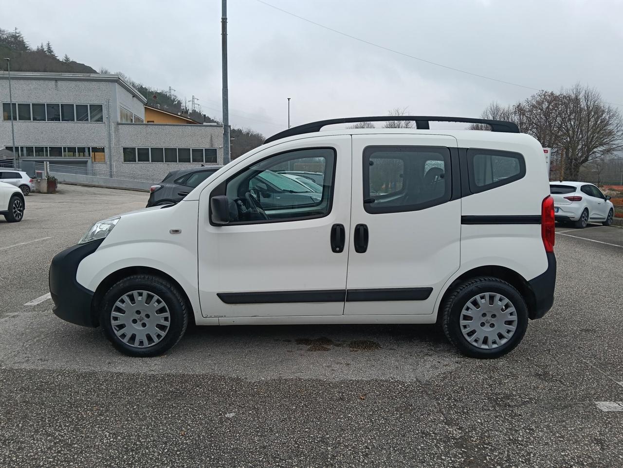 Peugeot Bipper Tepee Mix 1.3 HDi 80CV AUTOCARRO N1