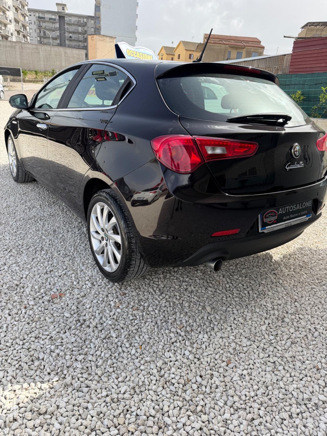 Alfa Romeo Giulietta 1.6 JTDm-2 120 CV Distinctive