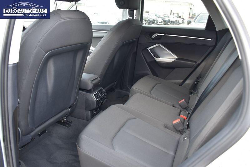 Audi Q3 Sportback 35 TDI S tronic Business Plus