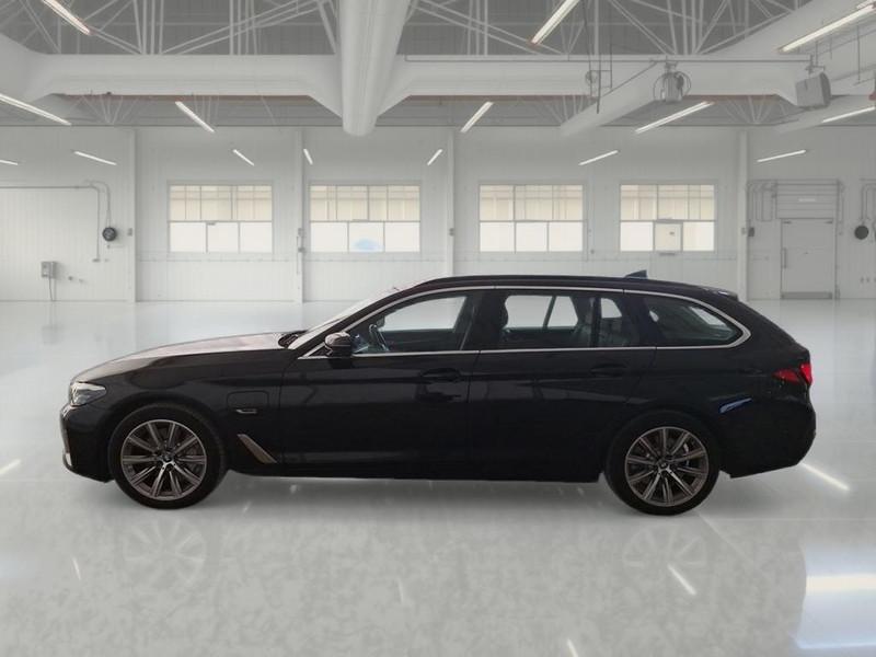 BMW 530 XDRIVE LUXURY AUTO TOURING STATION WAGON