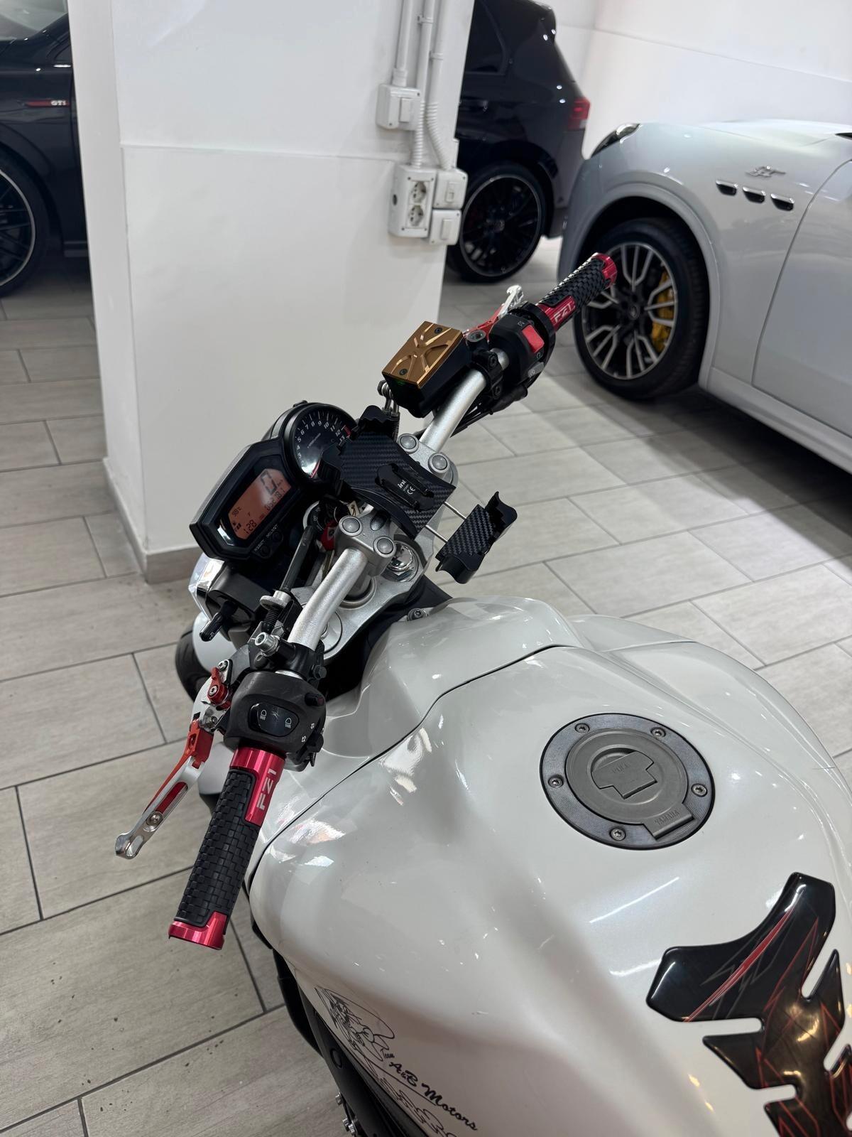 Yamaha FZ1