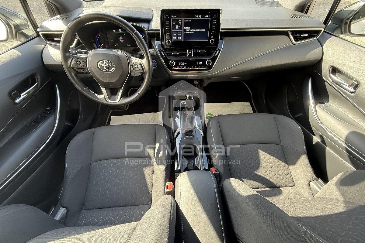 TOYOTA Corolla 1.8 Hybrid Style