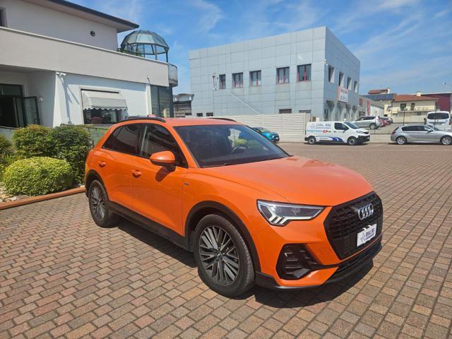 AUDI Q3 2.0 TDI 150 CV S tronic S line Edition