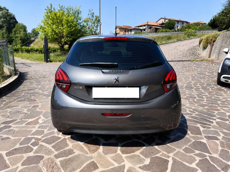 PEUGEOT 208 1° serie PureTech 82 5 porte Allure