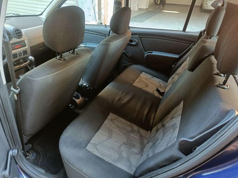 Dacia Sandero 1.400 GPL 72CV