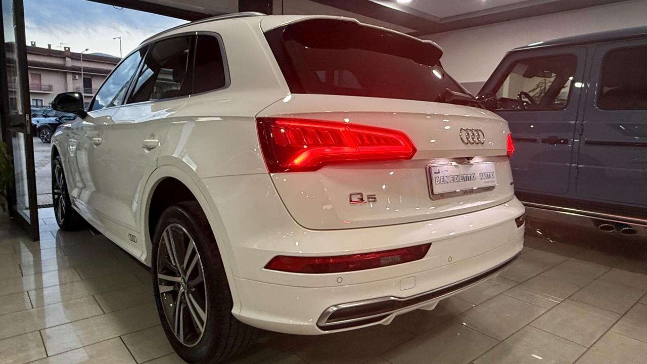 Audi Q5 40 TDI quattro S line plus tetto uff italia