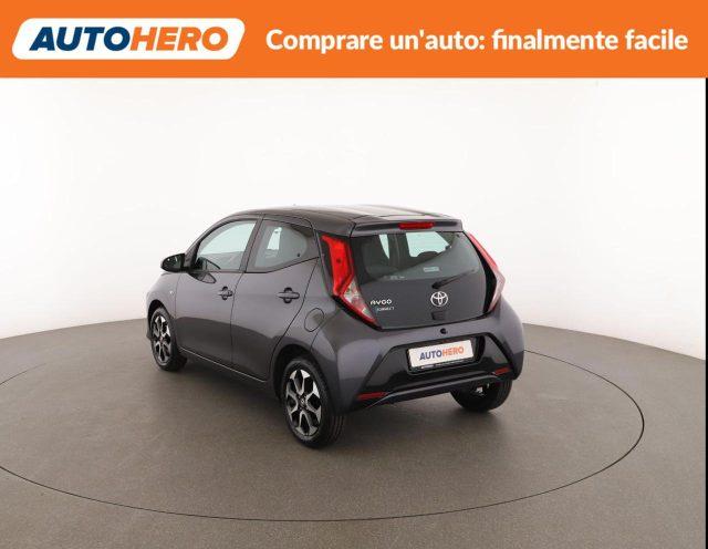 TOYOTA Aygo Connect 1.0 VVT-i 72 CV 5 porte x-play