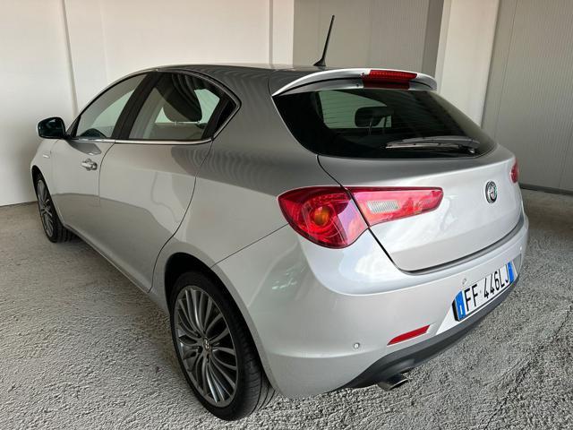 ALFA ROMEO Giulietta 1.6 JTDm-2 120 CV Distinctive